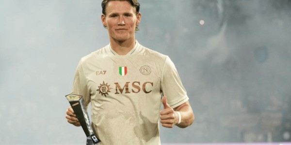 曼联弃将创历史：金球第18名，身价创新高：5000万欧