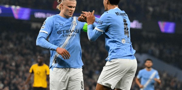 五大联赛豪门对决：12.1亿战舰4-1完胜 神锋破门创造欧冠新纪录