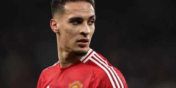 只为重回贝蒂斯！安东尼与曼联摊牌，宁拒土超高额报价也要等西甲