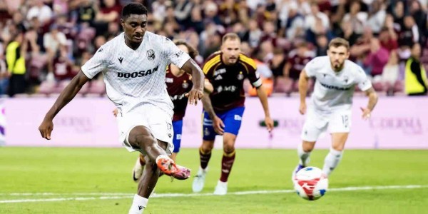 欧冠：实力有限的比尔森，能阻挡流浪者晋级吗？